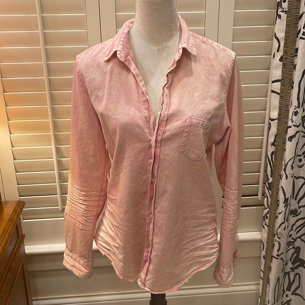 Frank and Eileen pink denim shirt